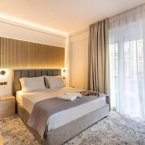 Urban Suites- Helexpo Apartment